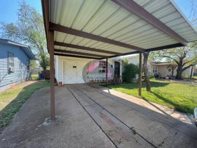 Main picture of 1625 N Mockingbird Ln