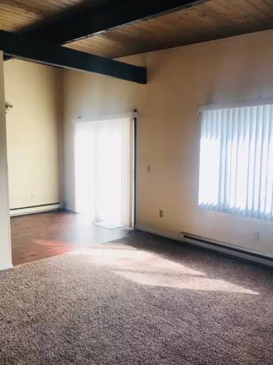 Main picture of 907 N Johnson Rd