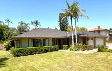 Main picture of 15190 Hibiscus Ave