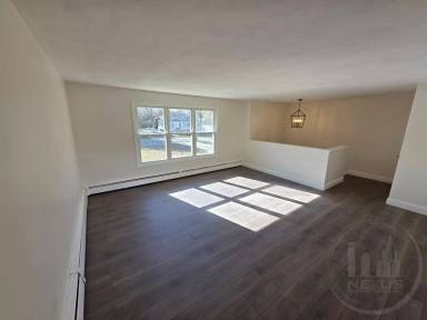 Main picture of 126 Rounds Ave