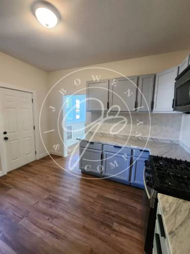 Main picture of 3231 Kimball Ave