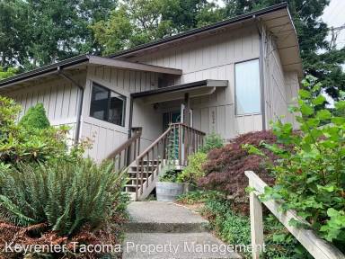 Main picture of 6604 4th St E