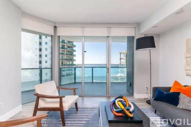 Main picture of Brickell House