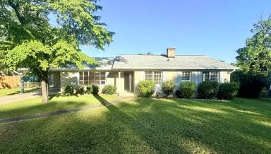 Main picture of 788 Galloway Dr