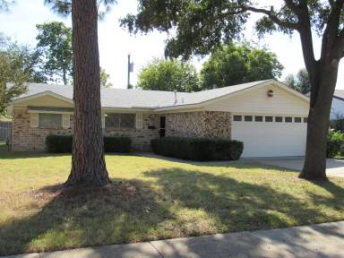 Main picture of 3210 McCollum St