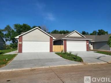 Main picture of 5493 Colburn Ct E