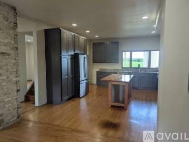 Main picture of 10326 Brattlie Rd