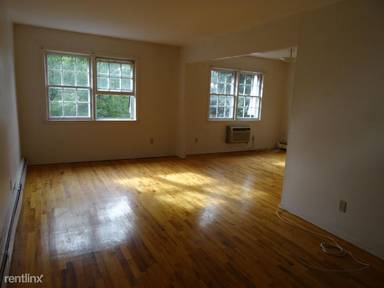 Main picture of 2927 Bell Blvd