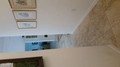 Main picture of Plaza De Flores Condominium