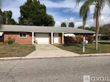 Main picture of 2804 19th Ave W