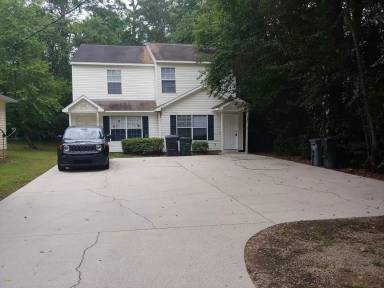 Main picture of 227 Dixie Dr