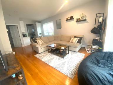 Main picture of 288 Amory St - 2