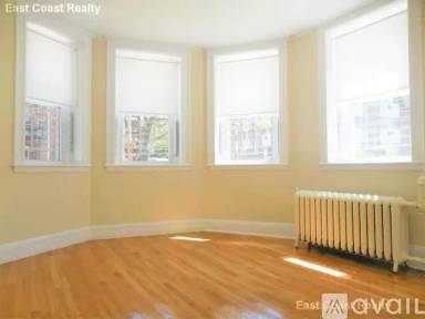 Main picture of 60 Woodstock Ave