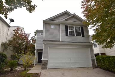 Main picture of 2235 Lexington Ln