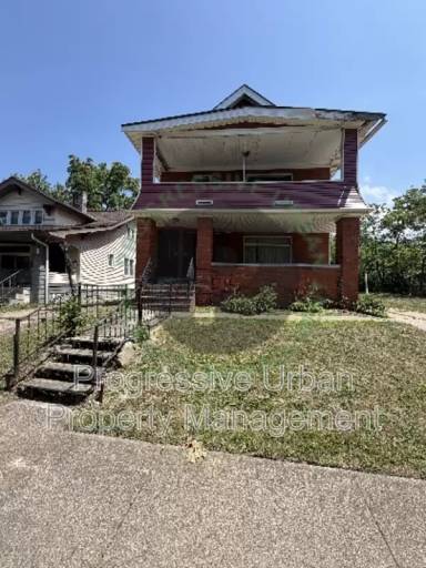 Main picture of 3517 E 110th St