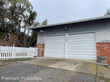 Main picture of 1321 Veale Ave