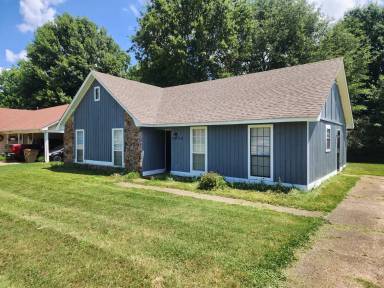 Main picture of 5062 Bartonwood Dr