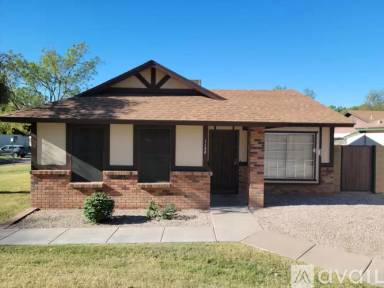 Main picture of 5135 E Evergreen