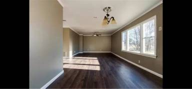 Main picture of 1329 Mark Ave