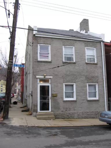 Main picture of 108 S 11th St