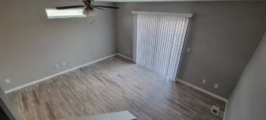 Main picture of 823 Grindstone Cir
