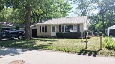 Main picture of 2105 Cypress Ave