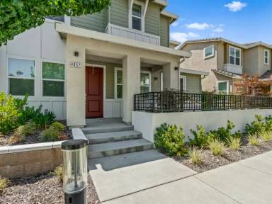 Main picture of 4857 Holden Dr