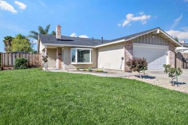 Main picture of 2525 Flory Dr
