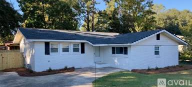 Main picture of 337 Mary Ln