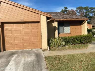 Main picture of Holly Cove Apartments