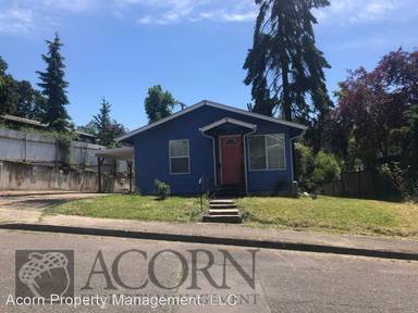 Main picture of 670 W 25th Pl