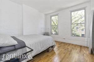 Main picture of 326 Eldert St