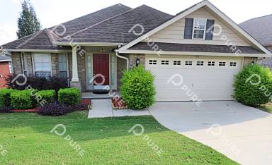 Main picture of 120 Forest Glade Dr