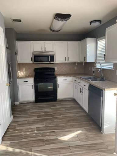 Main picture of 5307 Lions Gate Ln
