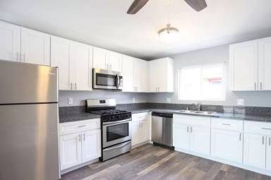Main picture of 5841 El Cajon Blvd