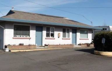 Main picture of Midway RV & Mobile Home Park