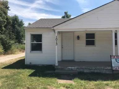 Main picture of 1011 E Kinkaid St