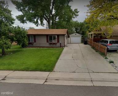 Main picture of 4840 W Mexico Ave