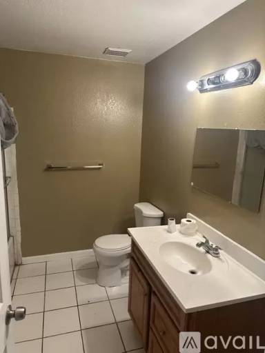 Main picture of 3485 N Marks Ave
