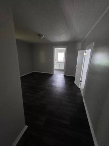 Main picture of 320 Ruby St