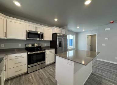 Main picture of 112 Marshall Loop