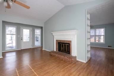 Main picture of 2321 Fireside Ct