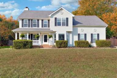 Main picture of 2553 Emerald Ct