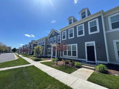 Main picture of 3243 Battery Park Pl