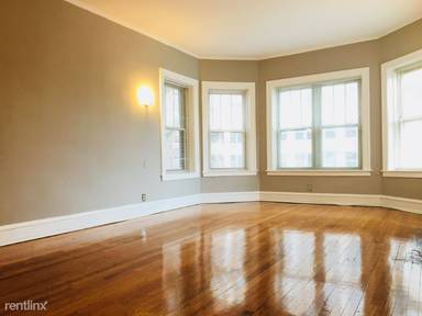 Main picture of 3505 N Pine Grove Ave
