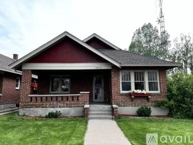 Main picture of 2622 Van Lennen Ave