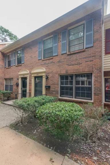 Main picture of 4631 Old Lantern Way