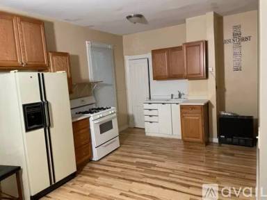 Main picture of 344 16th Ave NE