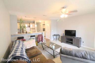 Main picture of Hunters Ridge Condominiums