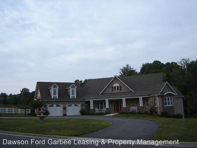 Main picture of 1074 Jefferson Dr W